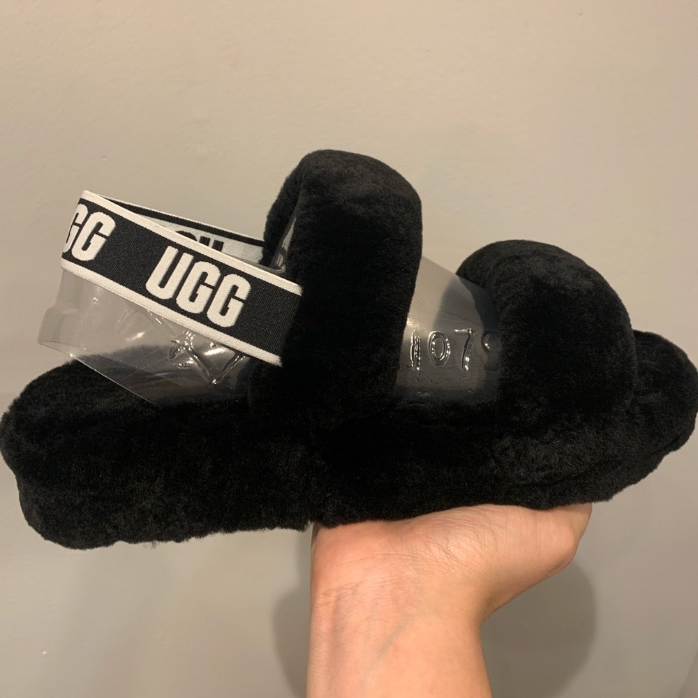 FUZZY UGG SLIDE